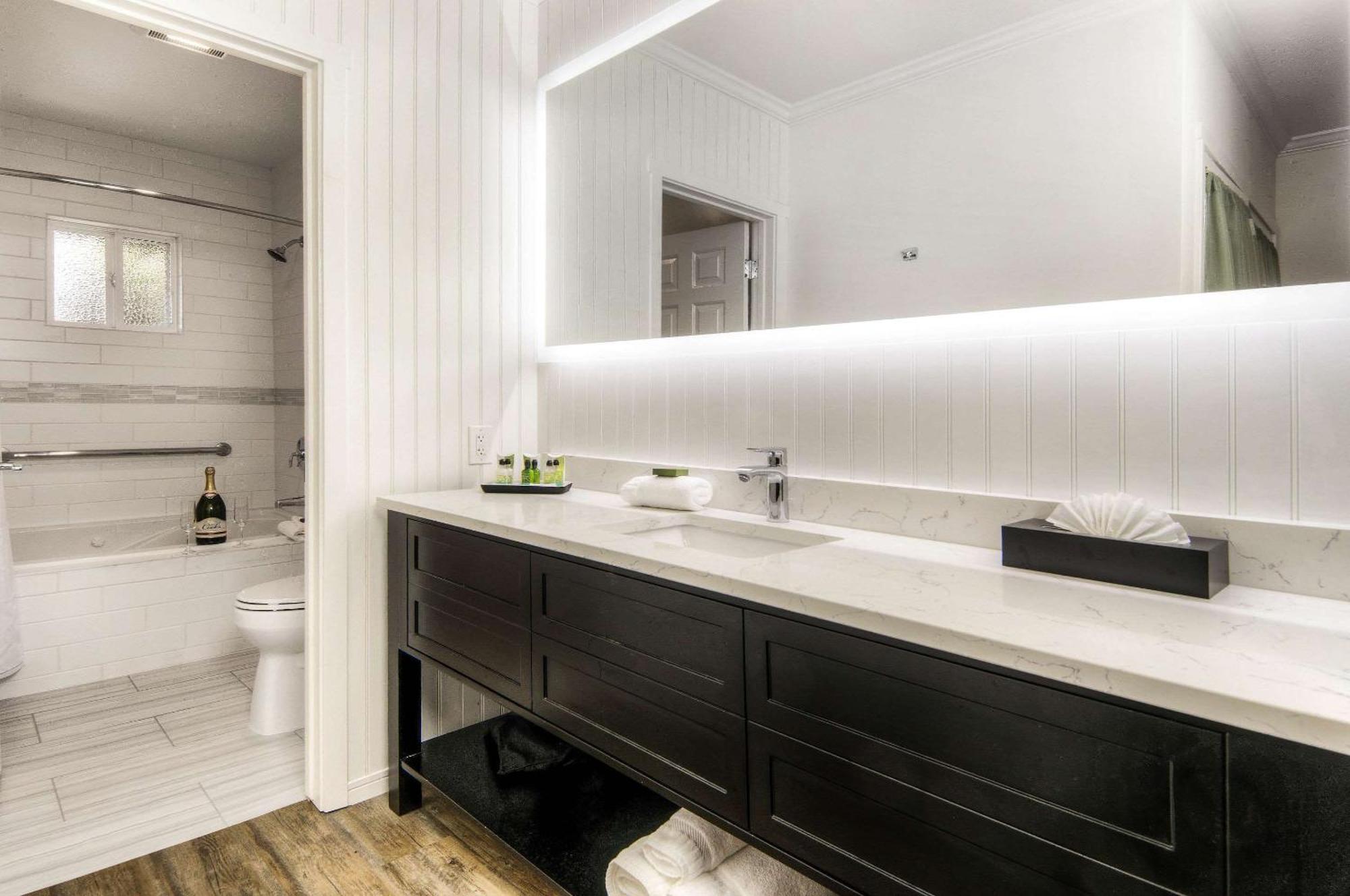 Aggie Inn, Ascend Hotel Collection Davis Esterno foto