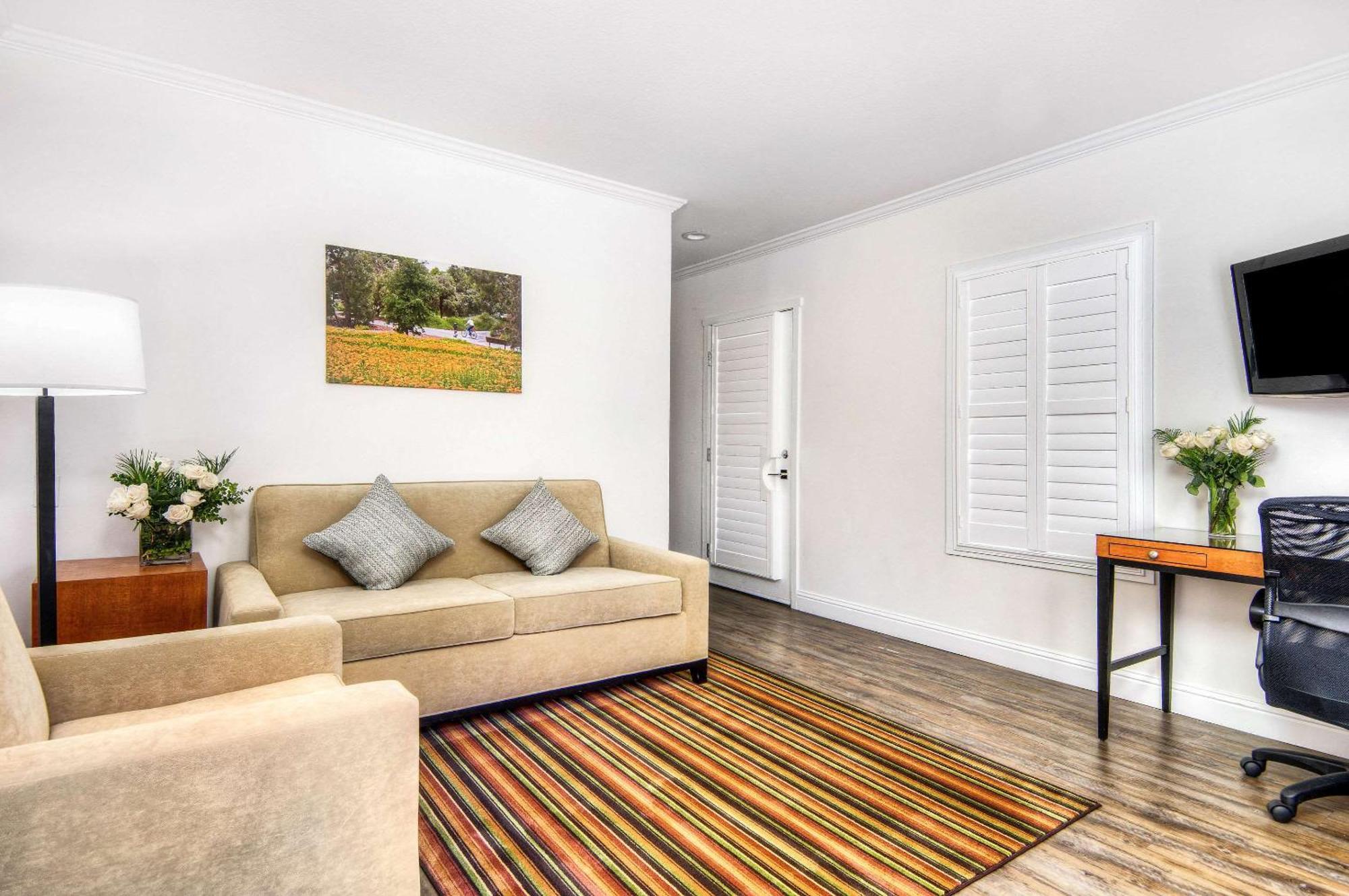 Aggie Inn, Ascend Hotel Collection Davis Esterno foto