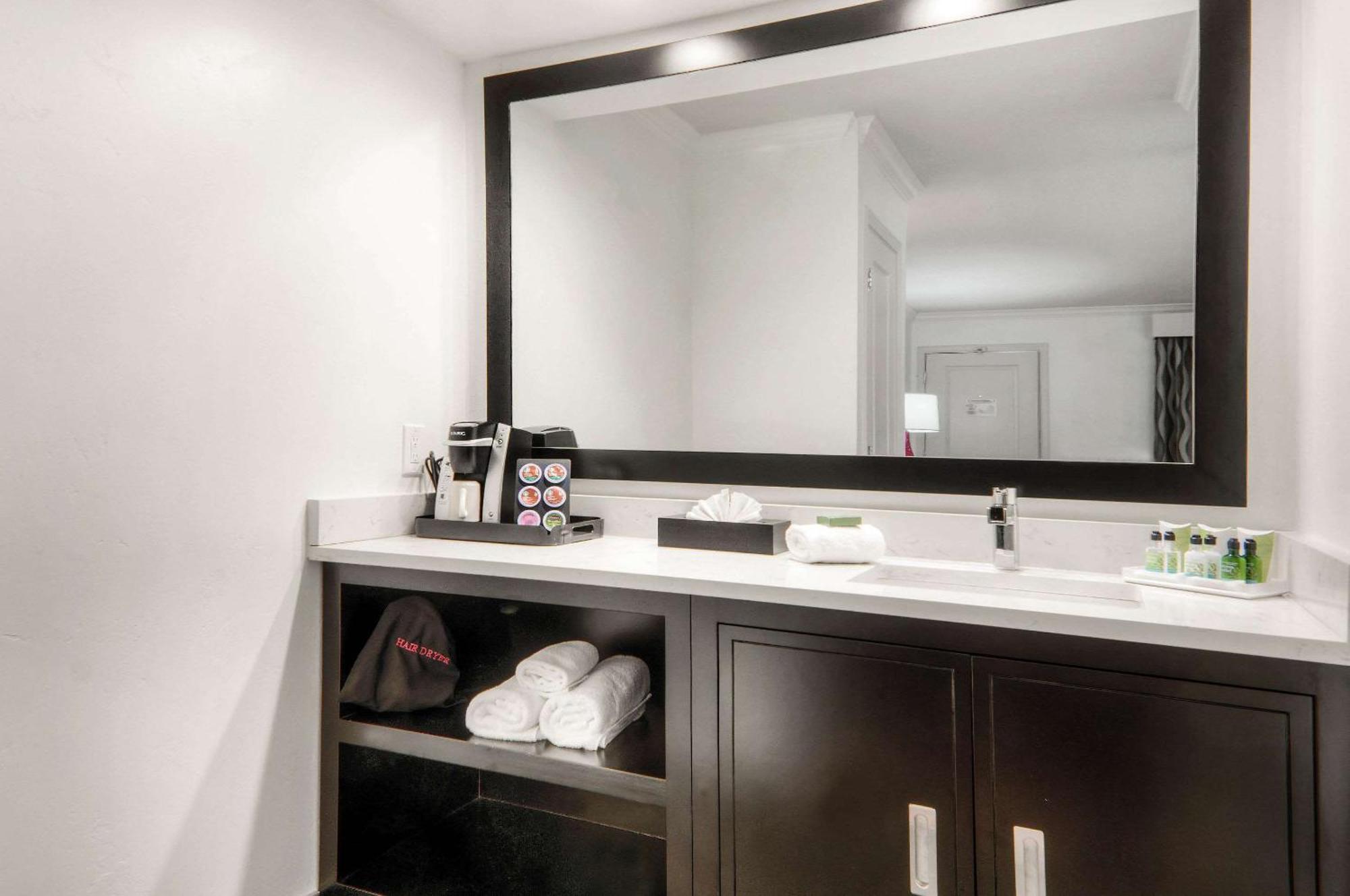 Aggie Inn, Ascend Hotel Collection Davis Esterno foto